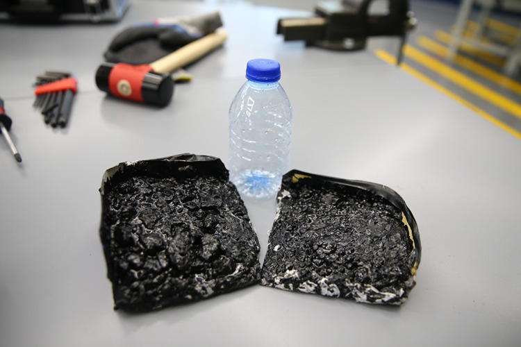 Plastik tullantılarla asfaltın möhkəmliyini 25 faiz artırdı