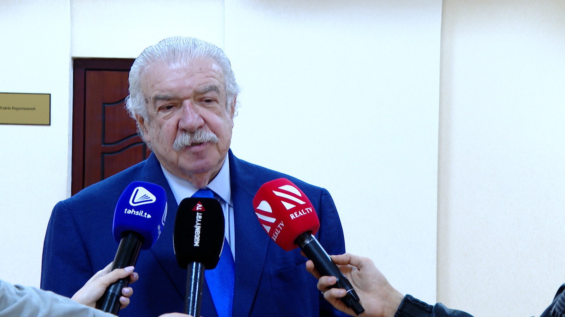 ADU-da Revekka Barsukun 110 illiyinə həsr olunmuş xatirə tədbiri keçirilib