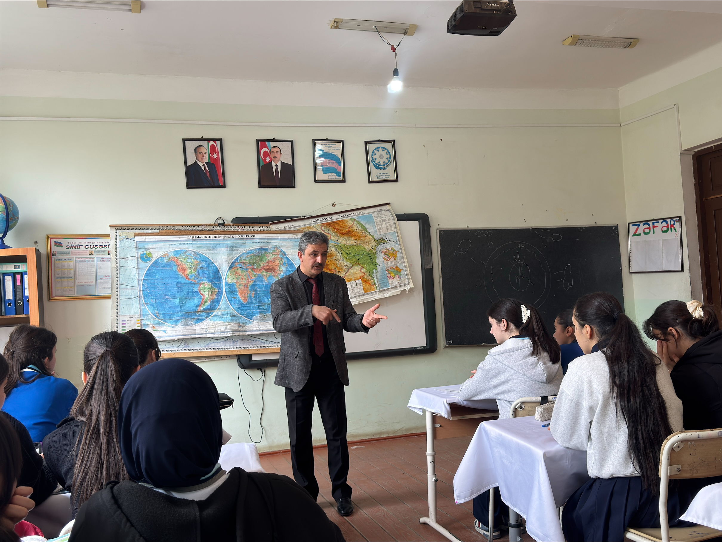 Regionlarda məktəbdaxili metodik xidmətin monitorinqi aparılır