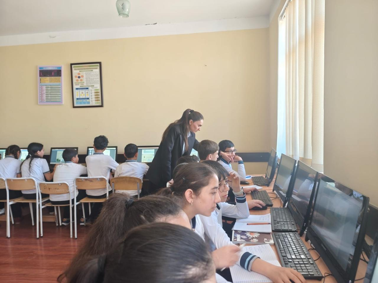 Regionlarda məktəbdaxili metodik xidmətin monitorinqi aparılır