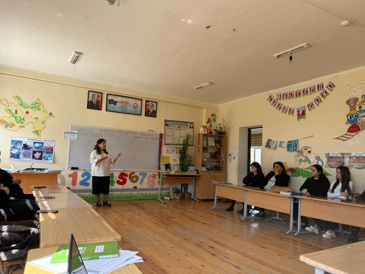 Regionlarda məktəbdaxili metodik xidmətin monitorinqi aparılır