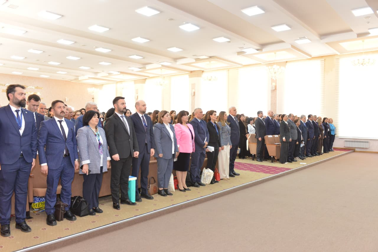 BSU-da türkoloji tədqiqatların gələcəyi müzakirə olundu