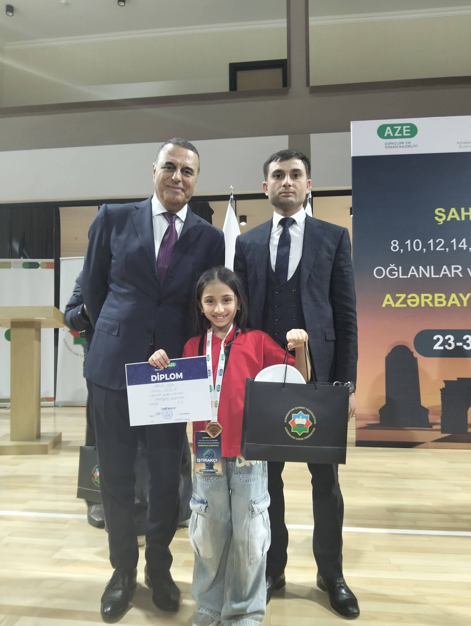 Şamaxı məktəblisi şahmat üzrə çempionatda qalib olub