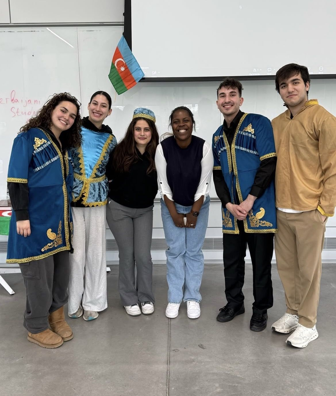 İllinoys Universitetində Azərbaycan mədəniyyəti tanıdılıb