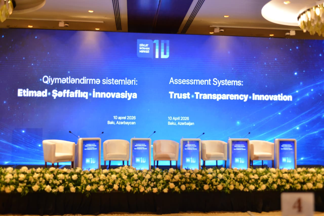 DİM-in 10 illiyinə həsr olunmuş beynəlxalq konfrans keçirilib 