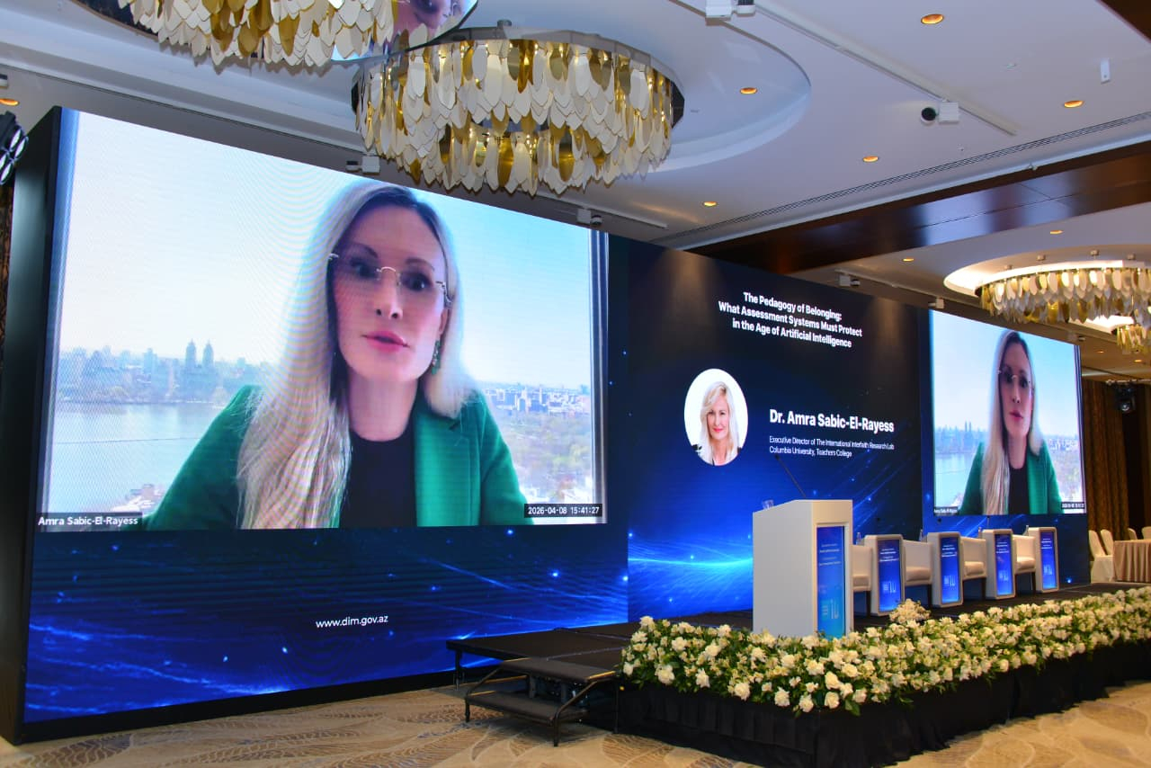 DİM-in 10 illiyinə həsr olunmuş beynəlxalq konfrans keçirilib 