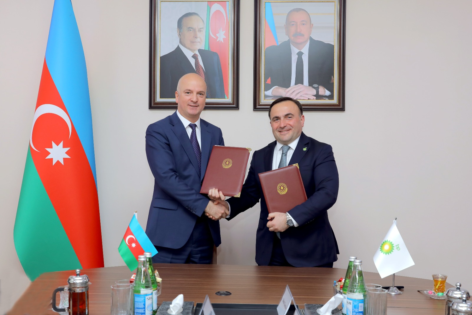 Naxçıvan Təhsil Nazirliyi ilə bp arasında əməkdaşlıq sazişi imzalanıb