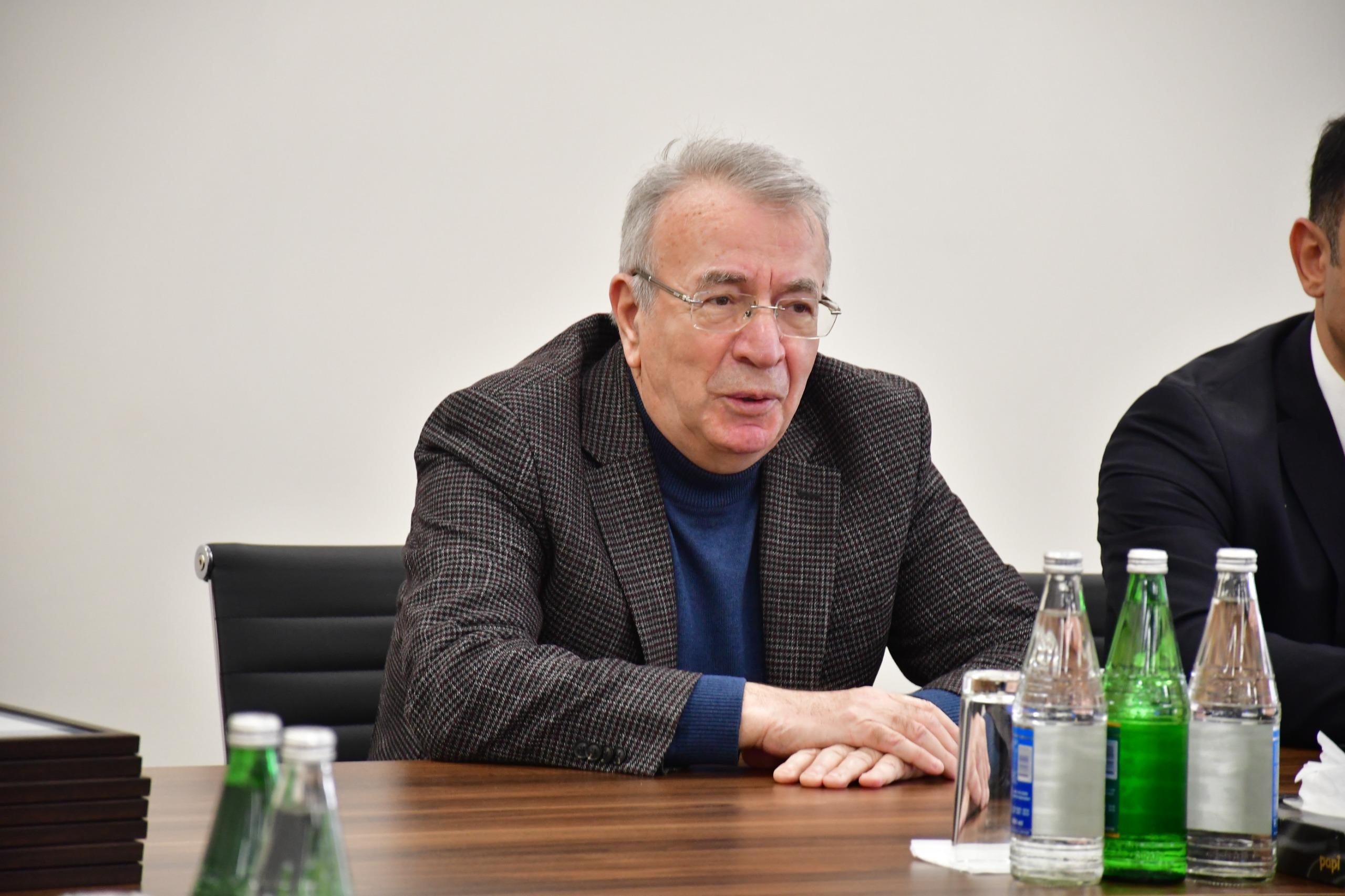 Dünya Azərbaycanlı Alimlər Birliyi ilə əməkdaşlıq Qarabağ Universitetində yeni imkanlar yaradır