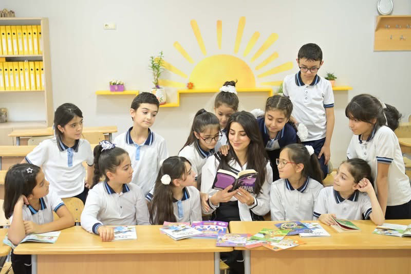 Təhsil sistemində şagirdlərin tərbiyə olunma prosesi və məktəb-valideyn münasibətləri  