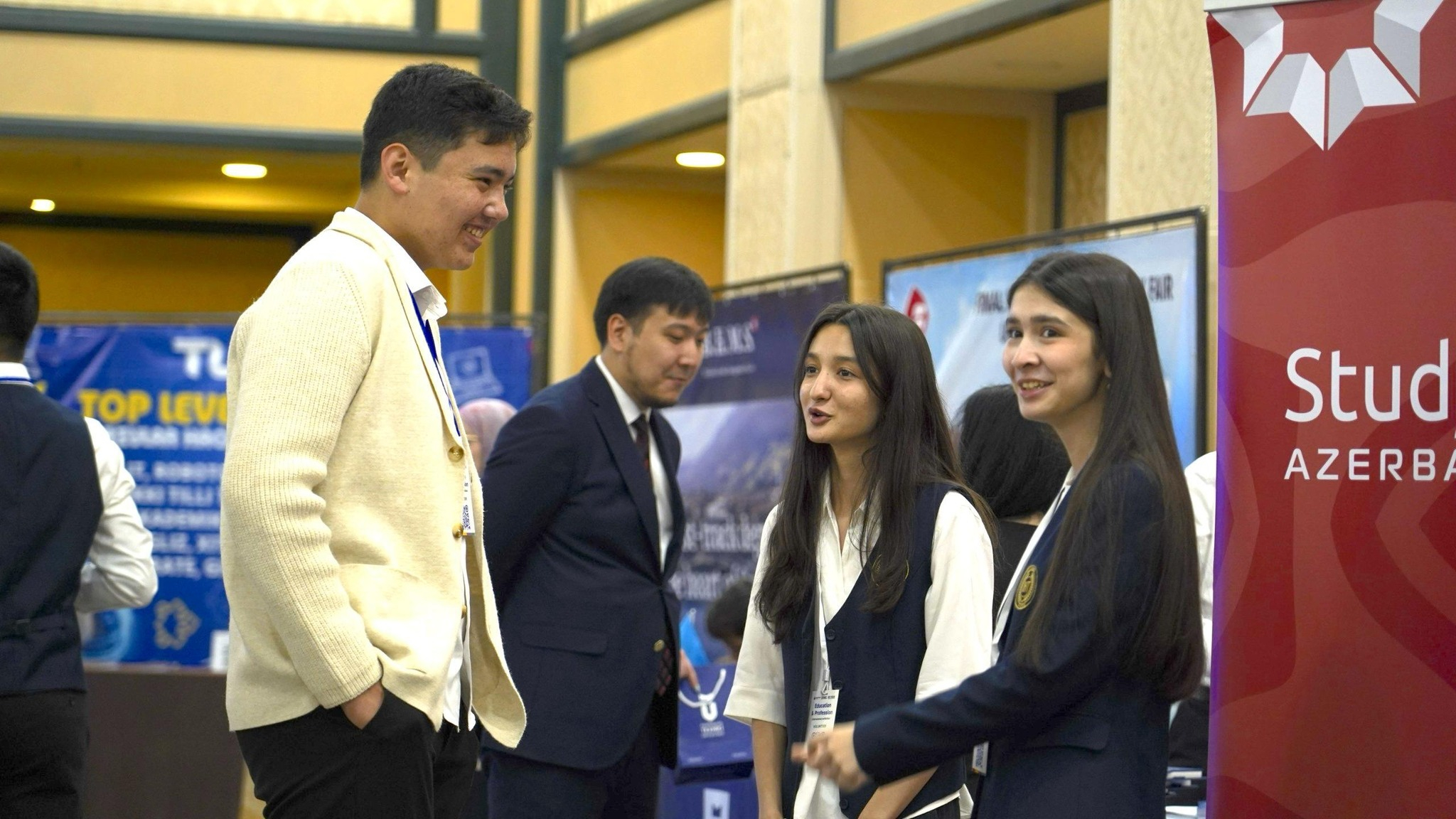 Azərbaycan Özbəkistanda keçirilən beynəlxalq təhsil sərgisində təmsil olunur