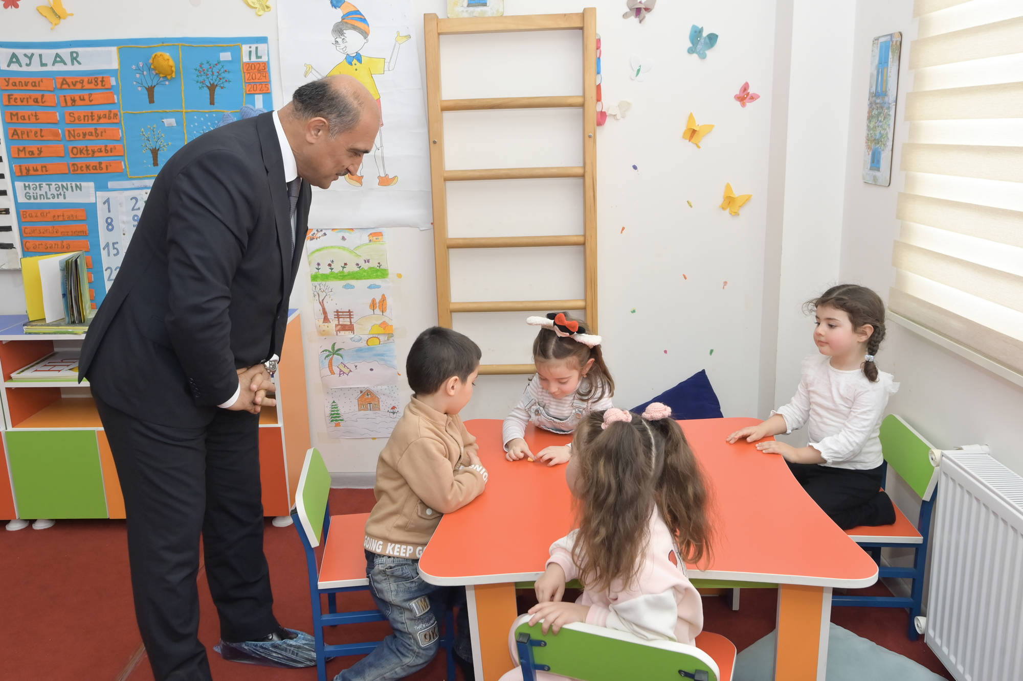 Nazir müavini Qubada pedaqoji heyətlə görüşüb