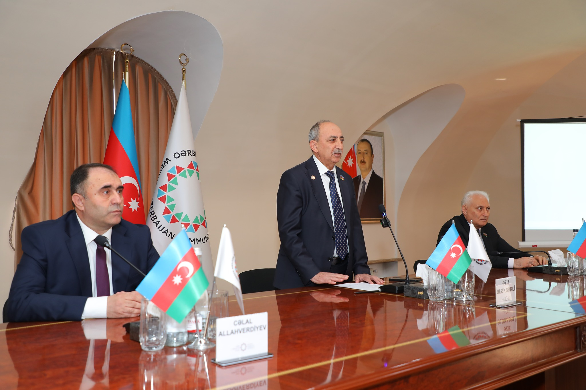 “İrəvanda Azərbaycan təhsil tarixi” adlı monoqrafiyanın təqdimatı olub