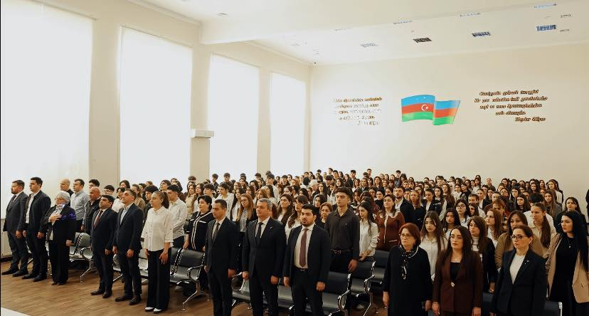 İqtisadiyyat və Humanitar Kollecində  yeni geosiyasi reallıqlar müzakirə olunub