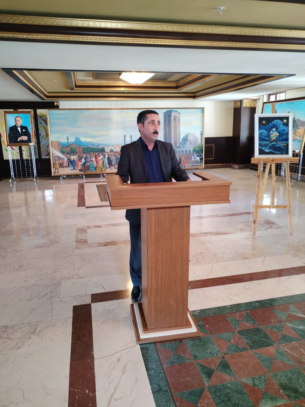 Naxçıvan Musiqi Kollecinin tələbəsinin fərdi sərgisi keçirilib