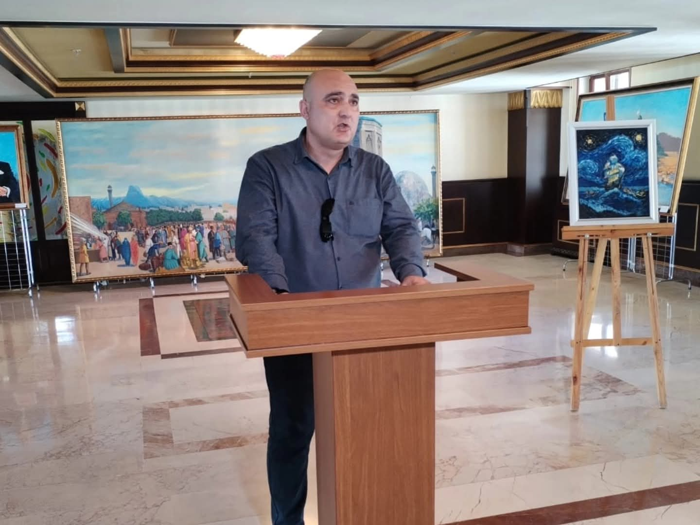 Naxçıvan Musiqi Kollecinin tələbəsinin fərdi sərgisi keçirilib