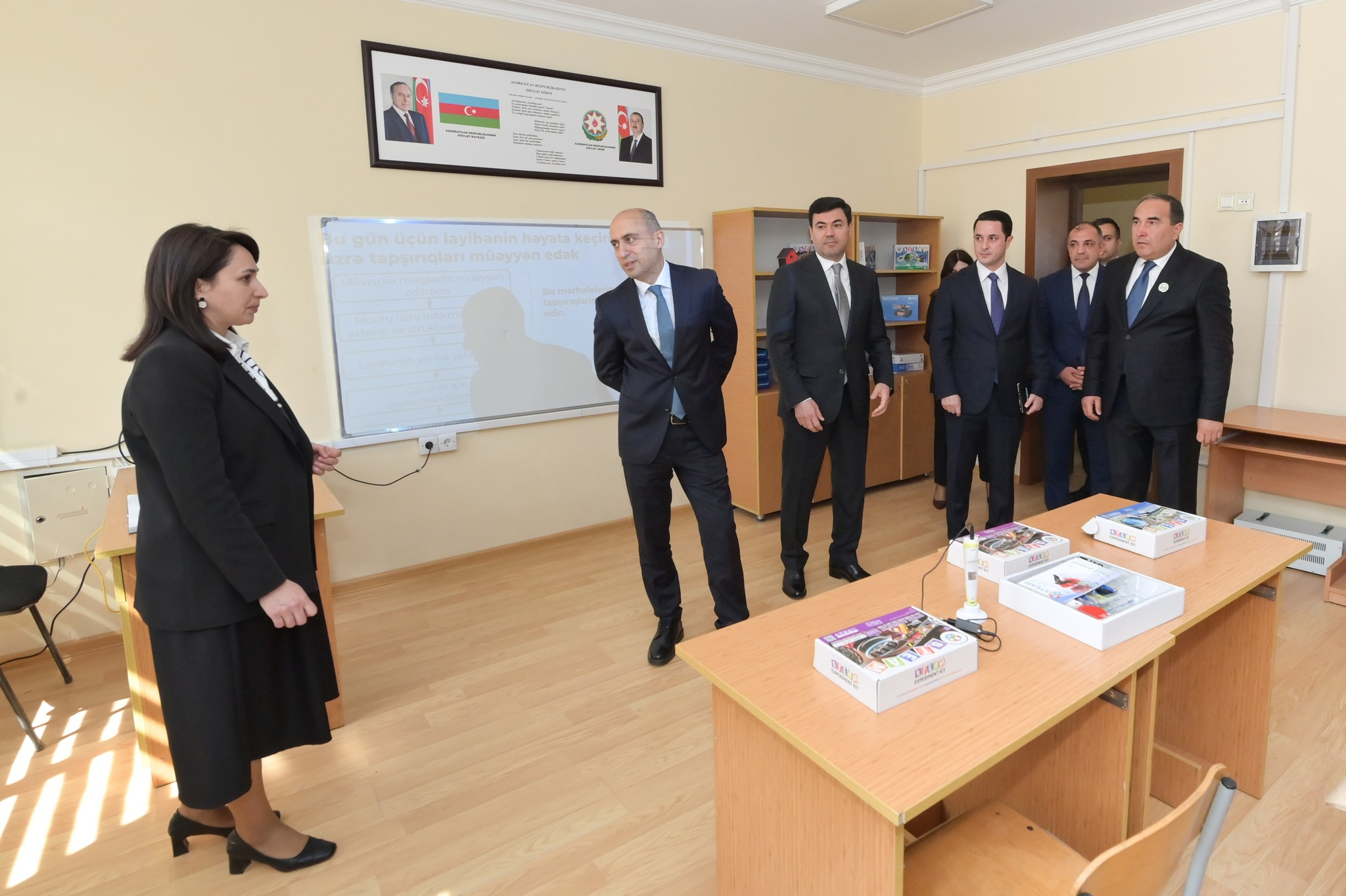 Emin Əmrullayev Xaçmazda tədris prosesi ilə tanış olub