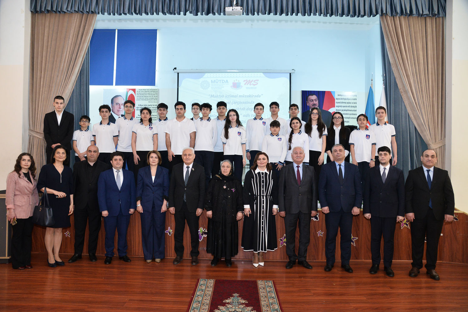 “Məktəb ictimai müzakirədə” layihəsi çərçivəsində növbəti görüş keçirilib