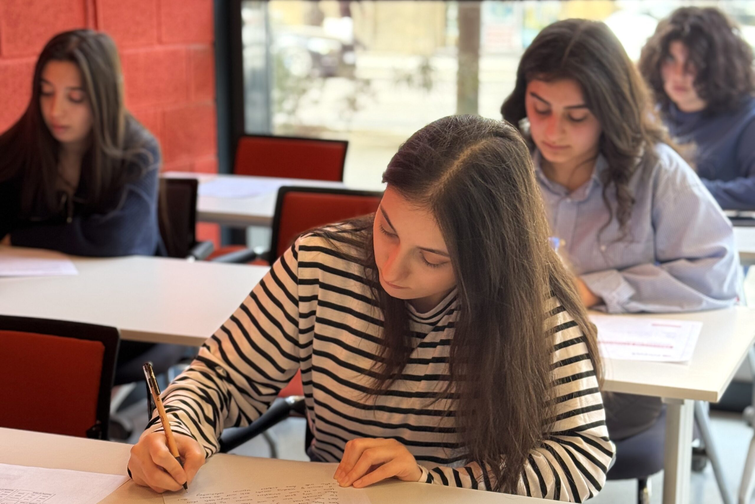 “Parla” təqaüd proqramına qəbul olunanların dil səviyyəsi müəyyənləşdirilir