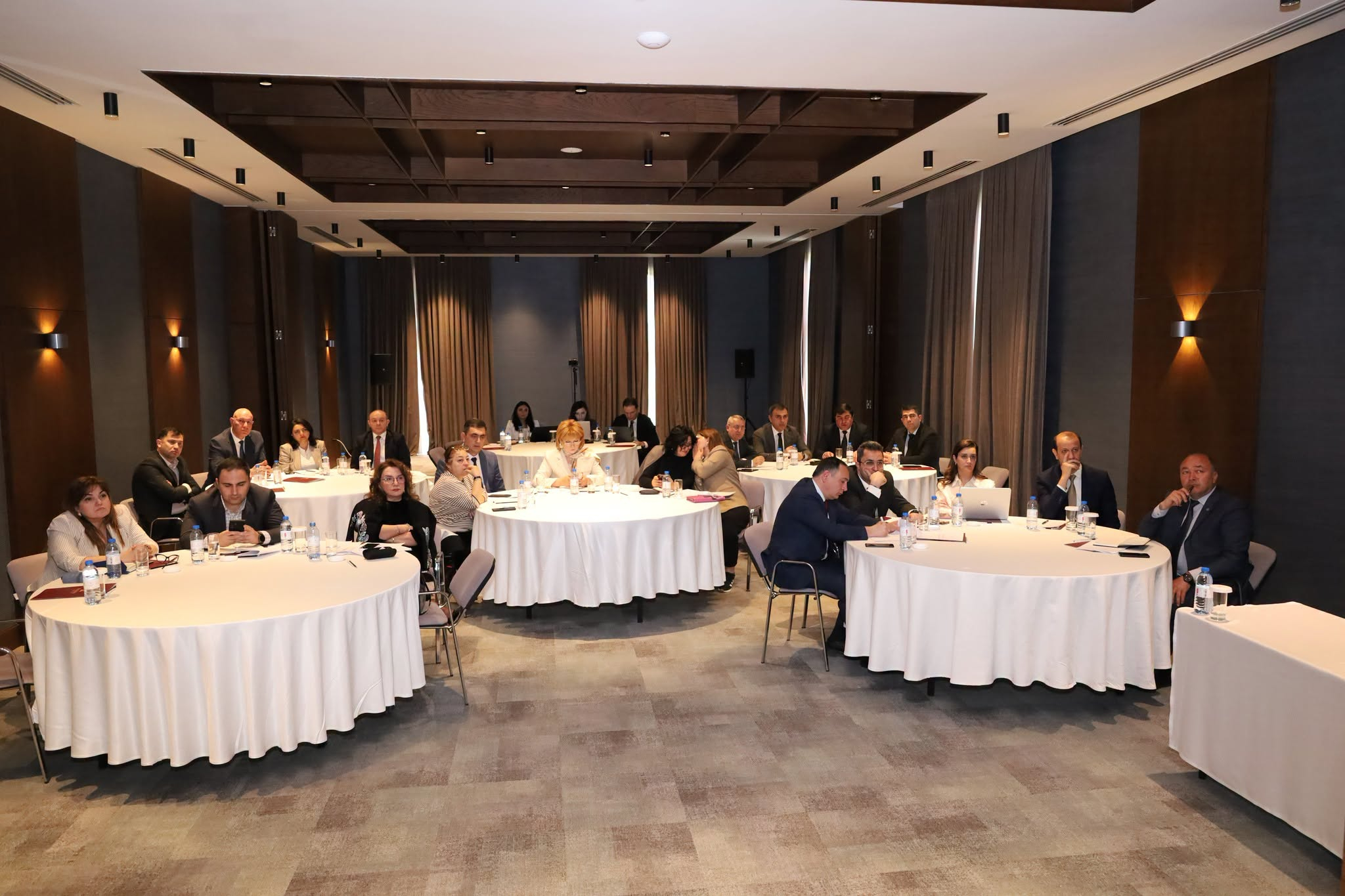 Ali məktəb prorektorları üçün I təlim proqramı yekunlaşıb