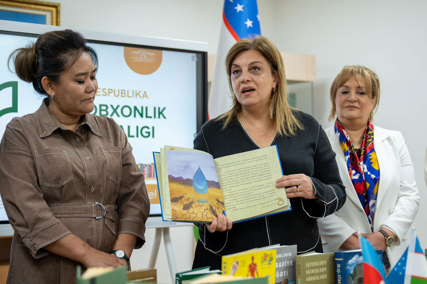 3 nömrəli UGİM-in dərnək üzvləri Özbəkistanda kitab təqdimatında iştirak ediblər