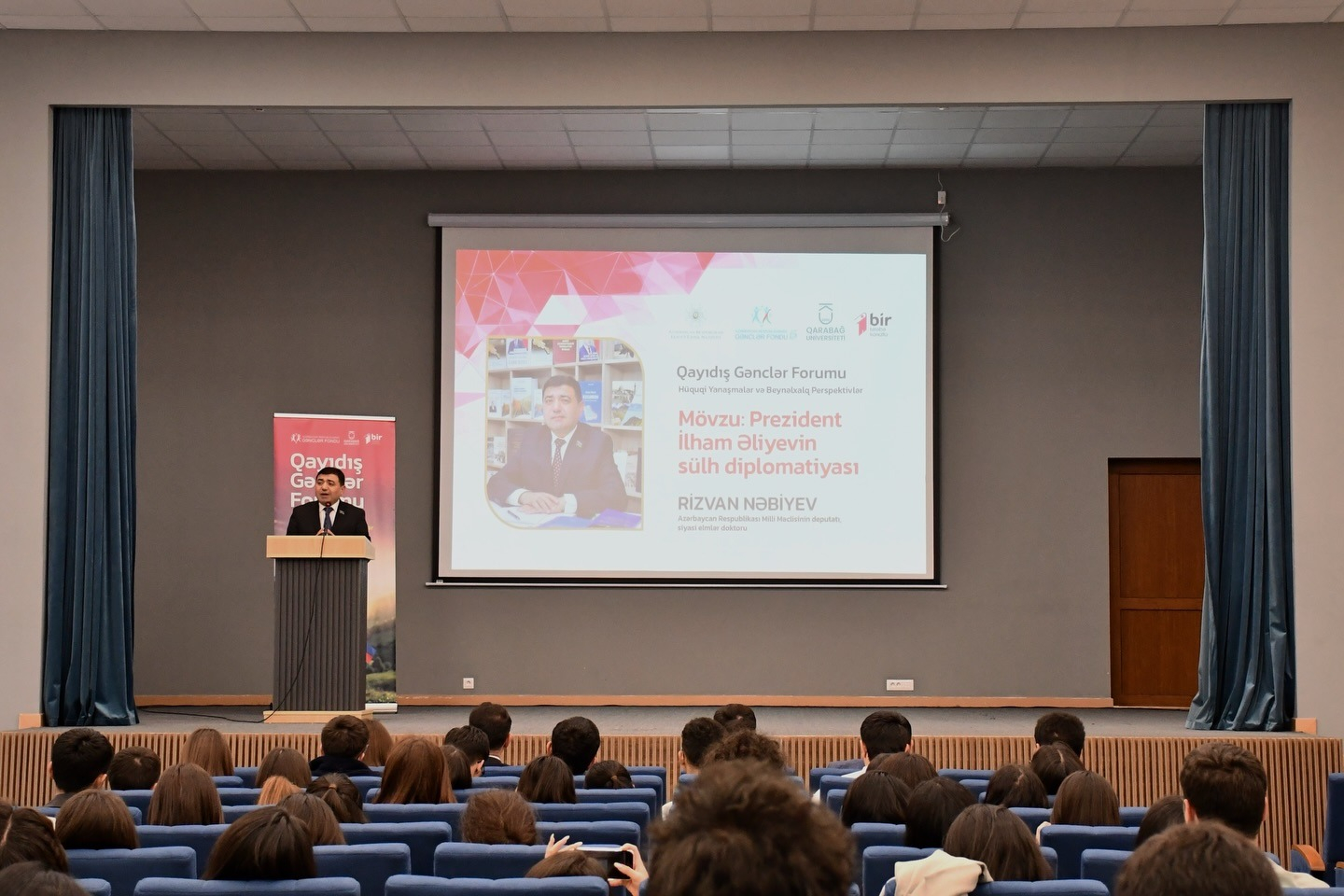 Qarabağ Universitetində “Qayıdış: Gənclər Forumu” başa çatıb