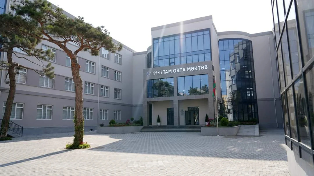 Bakı məktəbinə təhlükəsizlik təhdidi ilə bağlı yayılan məlumatlara