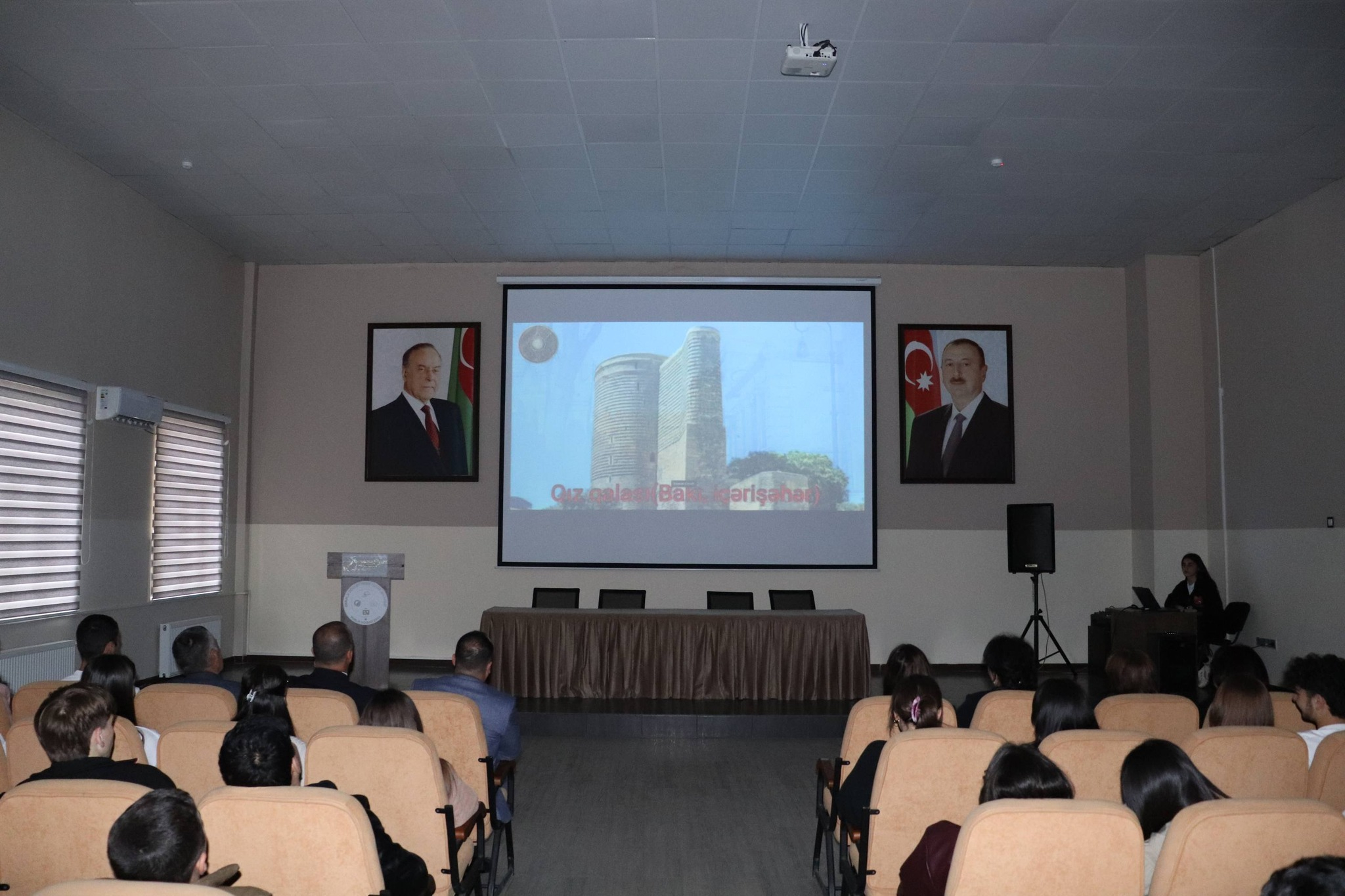 Qəbələdə memarlıq ənənələrinin təbliğinə həsr olunmuş görüş keçirilib