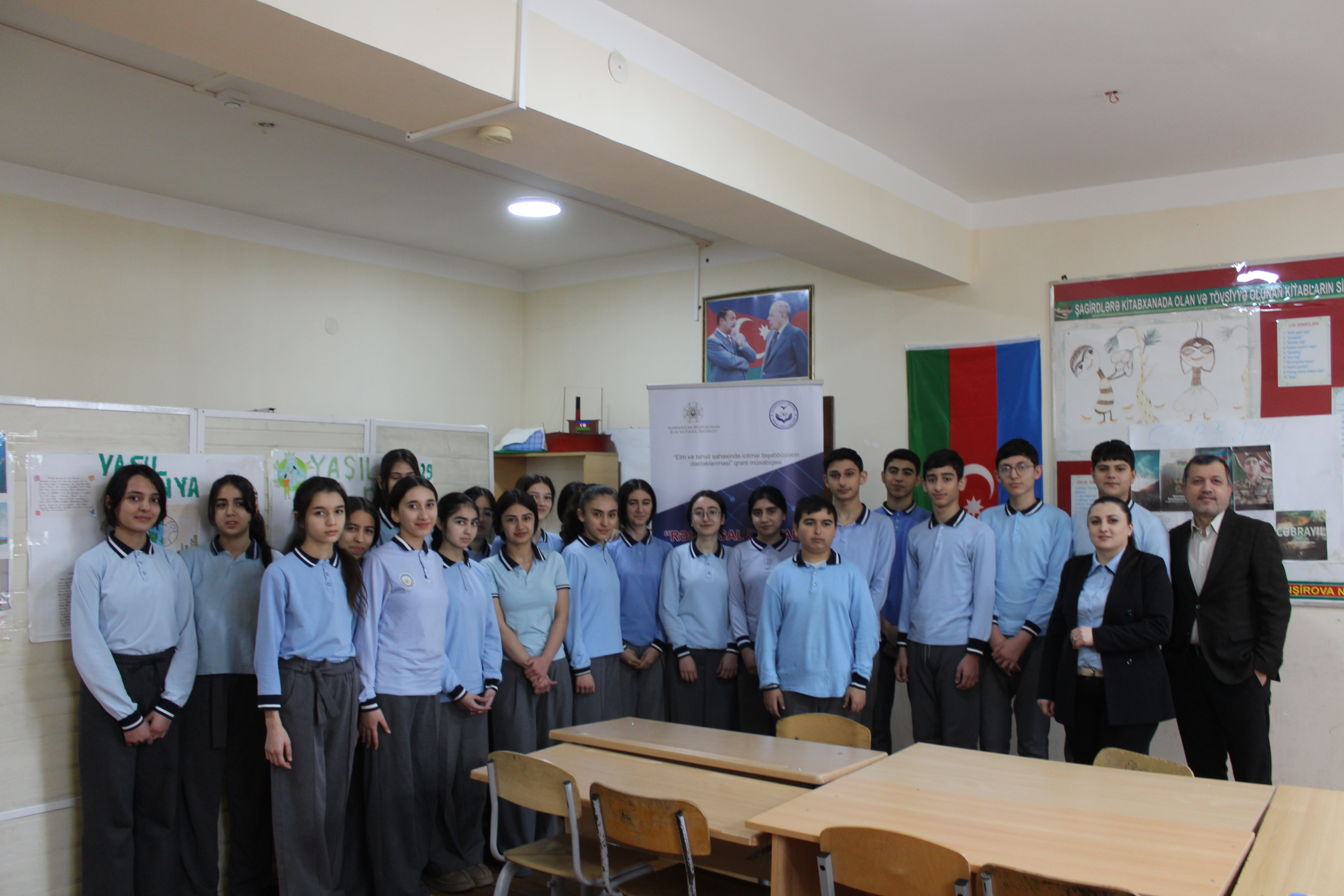 “Rəqəmsal dünyada təhlükəsiz mühit” layihəsi çərçivəsində şagirdlər maarifləndirilib