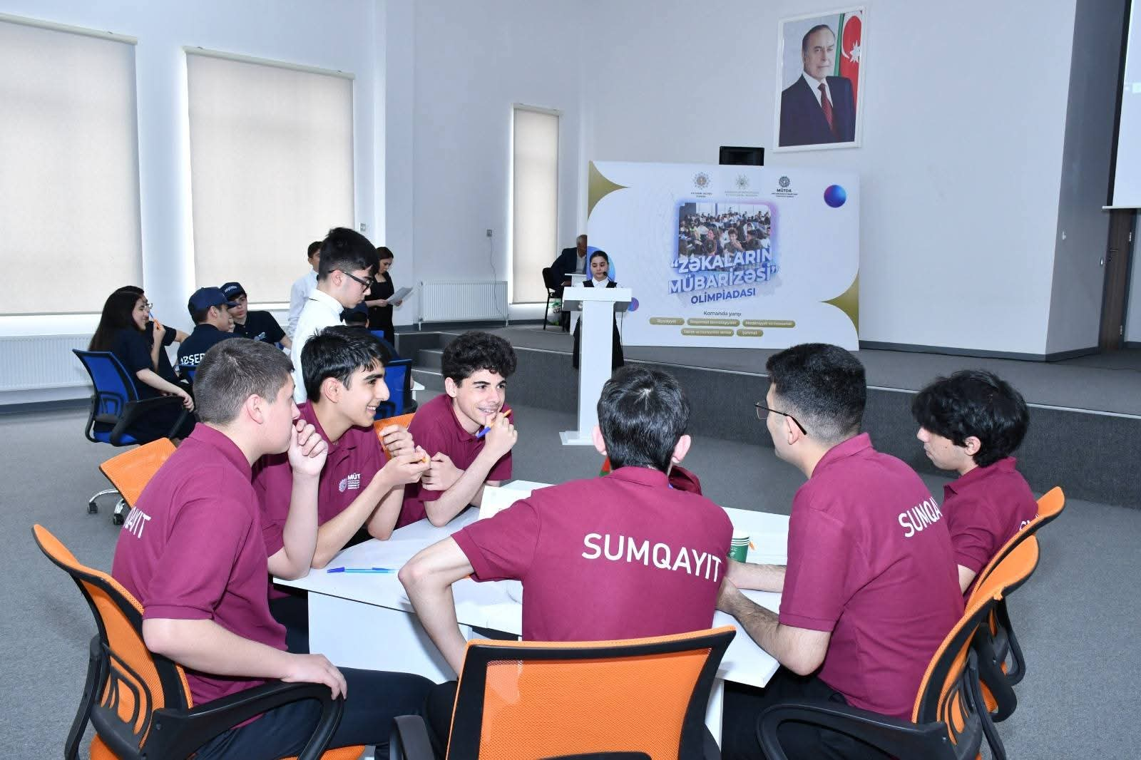 “Zəkaların mübarizəsi” olimpiadasının bilik yarışının region mərhələsi keçirilib