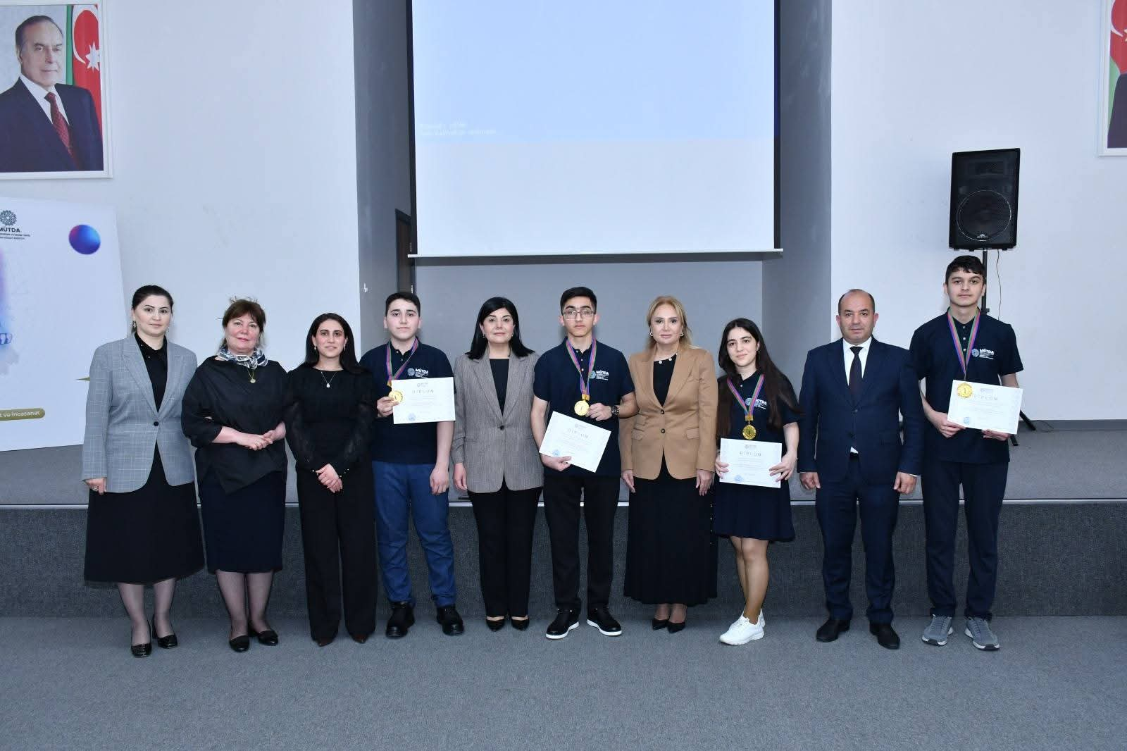 “Zəkaların mübarizəsi” olimpiadasının bilik yarışının region mərhələsi keçirilib