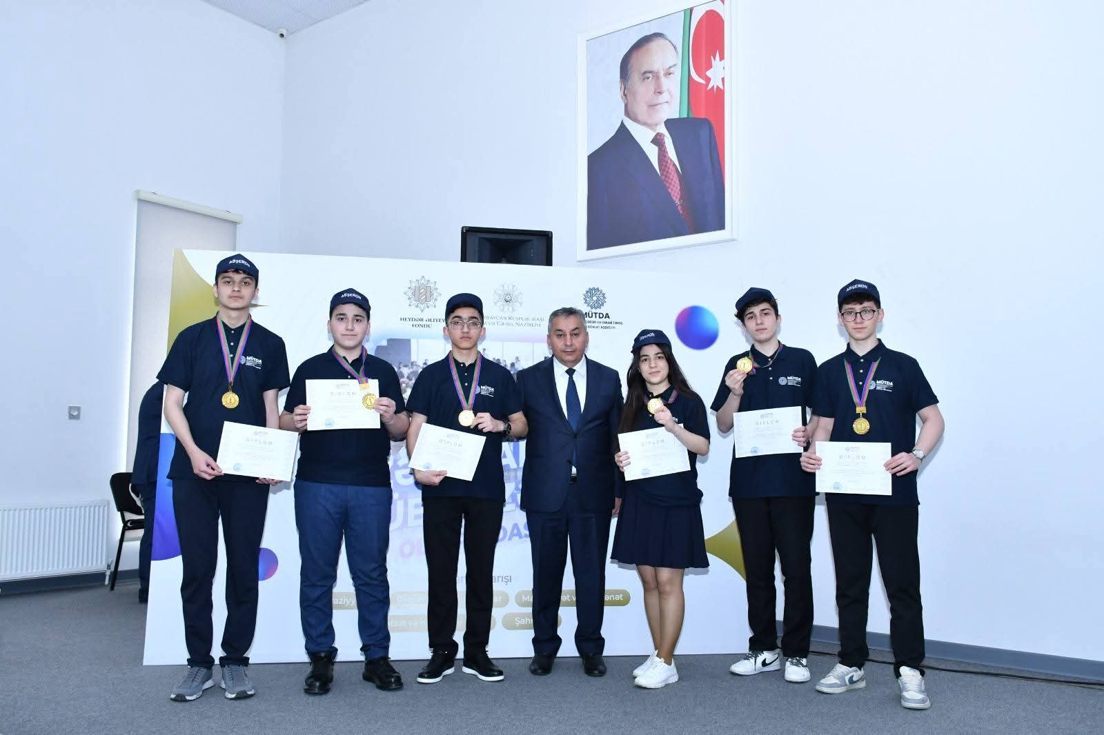 “Zəkaların mübarizəsi” olimpiadasının bilik yarışının region mərhələsi keçirilib