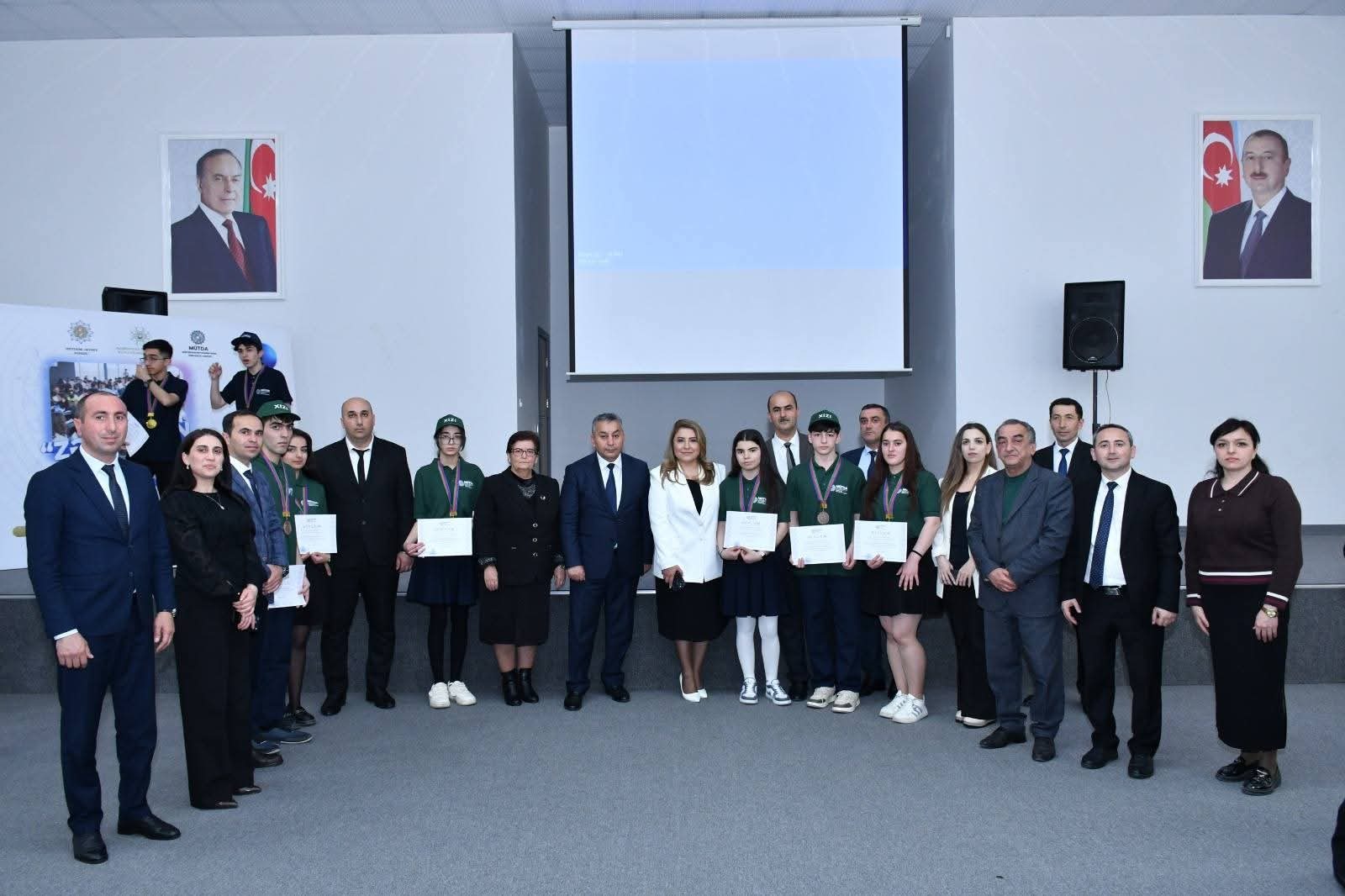 “Zəkaların mübarizəsi” olimpiadasının bilik yarışının region mərhələsi keçirilib