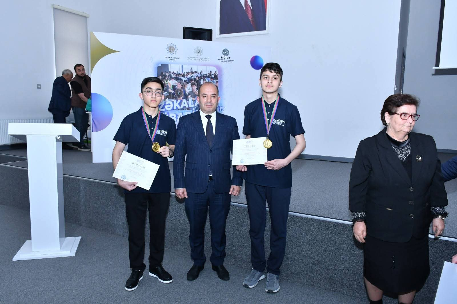 “Zəkaların mübarizəsi” olimpiadasının bilik yarışının region mərhələsi keçirilib