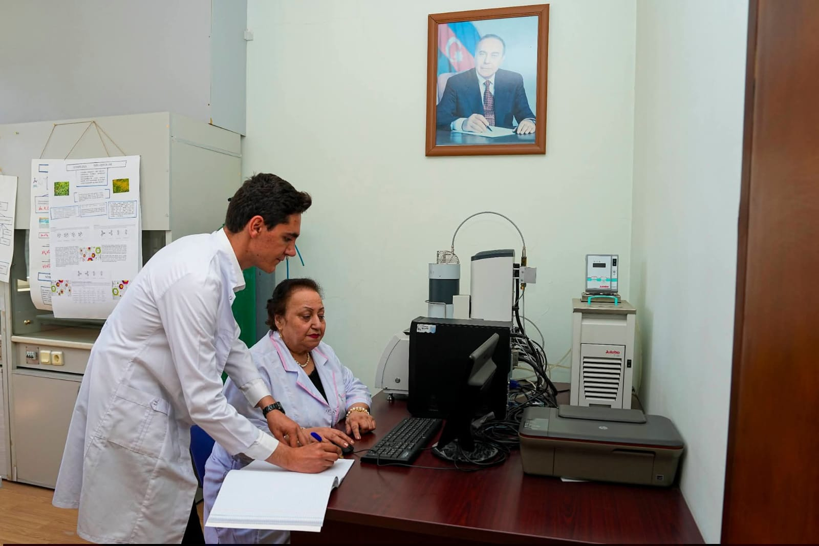 NDU-nun tələbəsi beynəlxalq müsabiqədə qızıl medal qazanıb