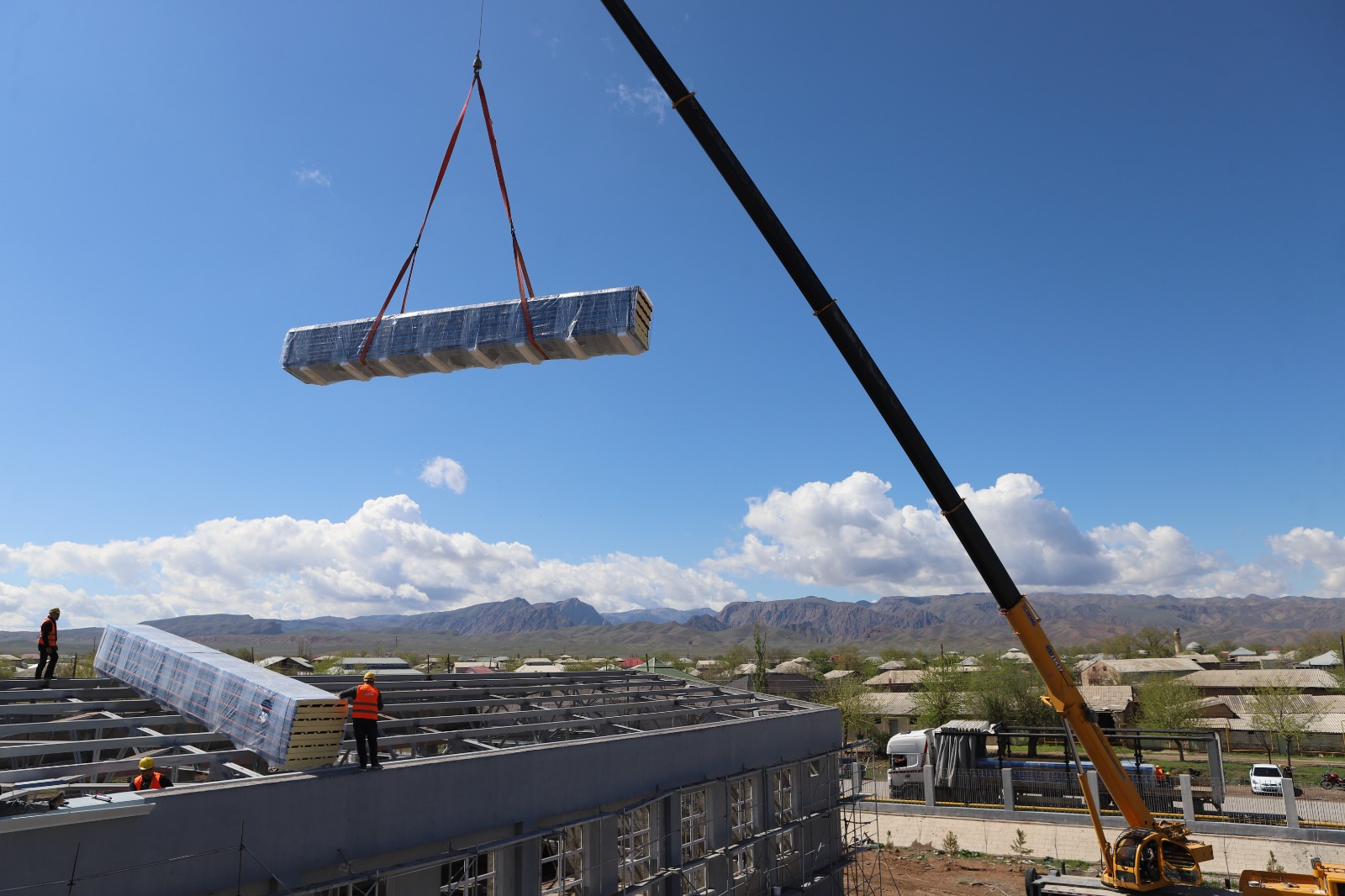 Nehrəm məktəbinin yeni binası növbəti tədris ilində istifadəyə veriləcək