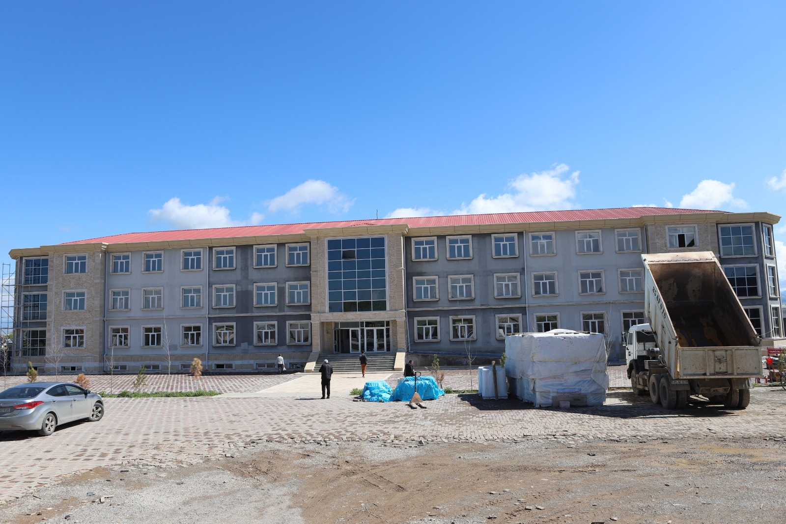 Nehrəm məktəbinin yeni binası növbəti tədris ilində istifadəyə veriləcək