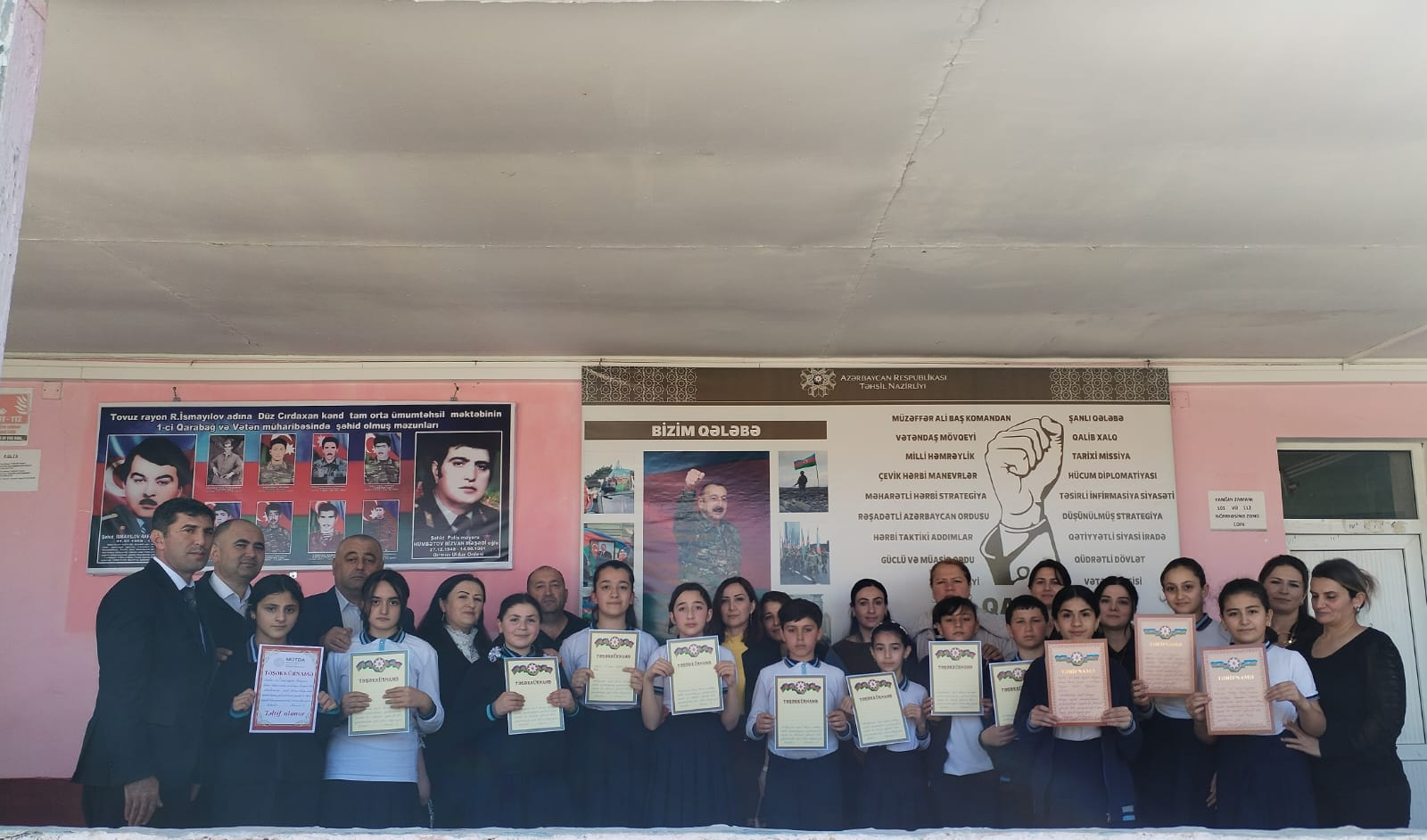 Tovuzda şagirdlər valideynləri ilə yarışırlar 