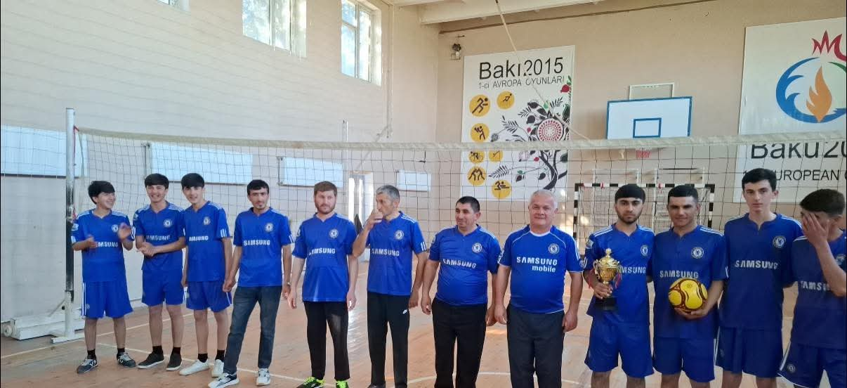 Tovuzda şagirdlər valideynləri ilə yarışırlar 