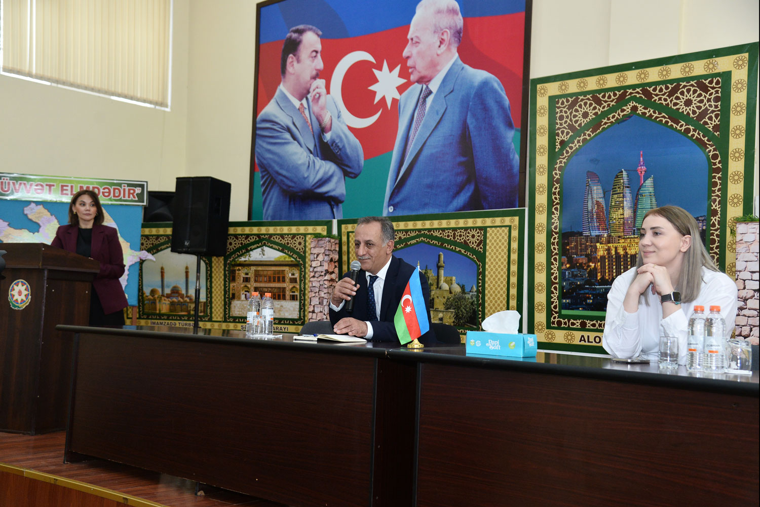 Valideyn konfranslarına start verilib