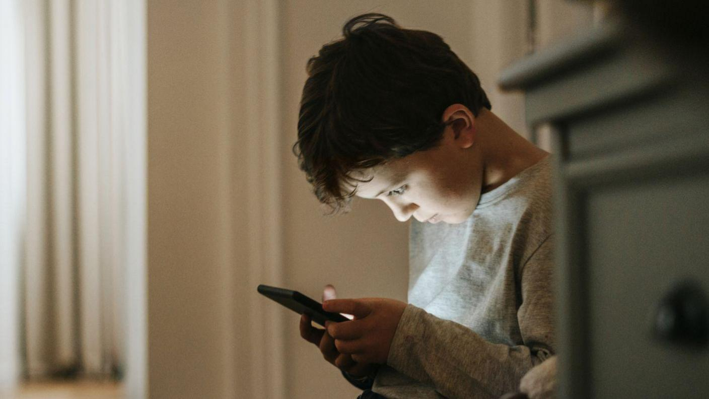 Zorakılıqla bağlı xəbərlər uşaqları ona təşviq edirmi?