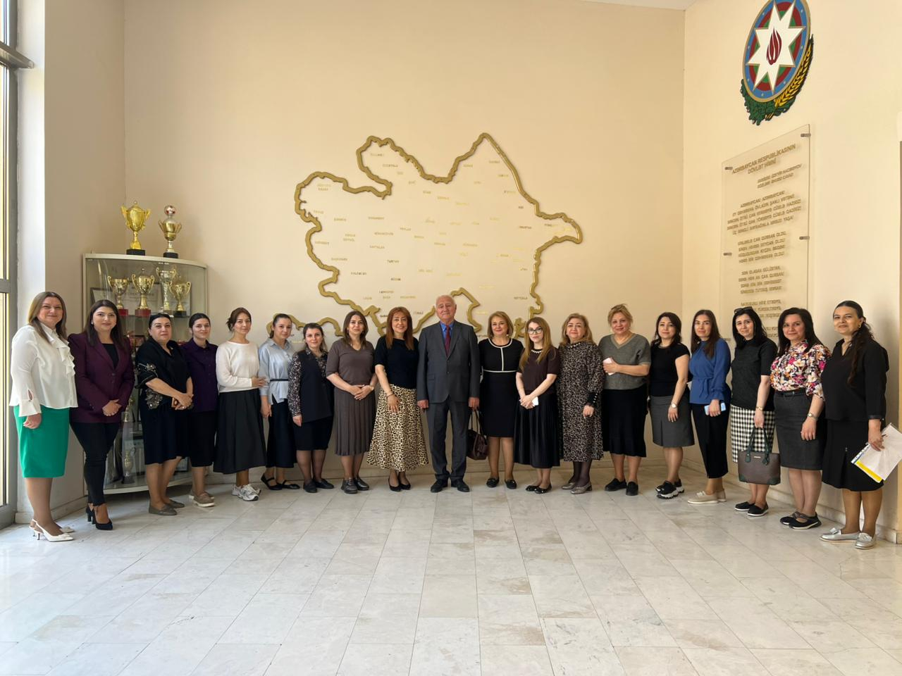 Məktəbdə  İctimai Şuranın sədri ilə görüş keçirilib