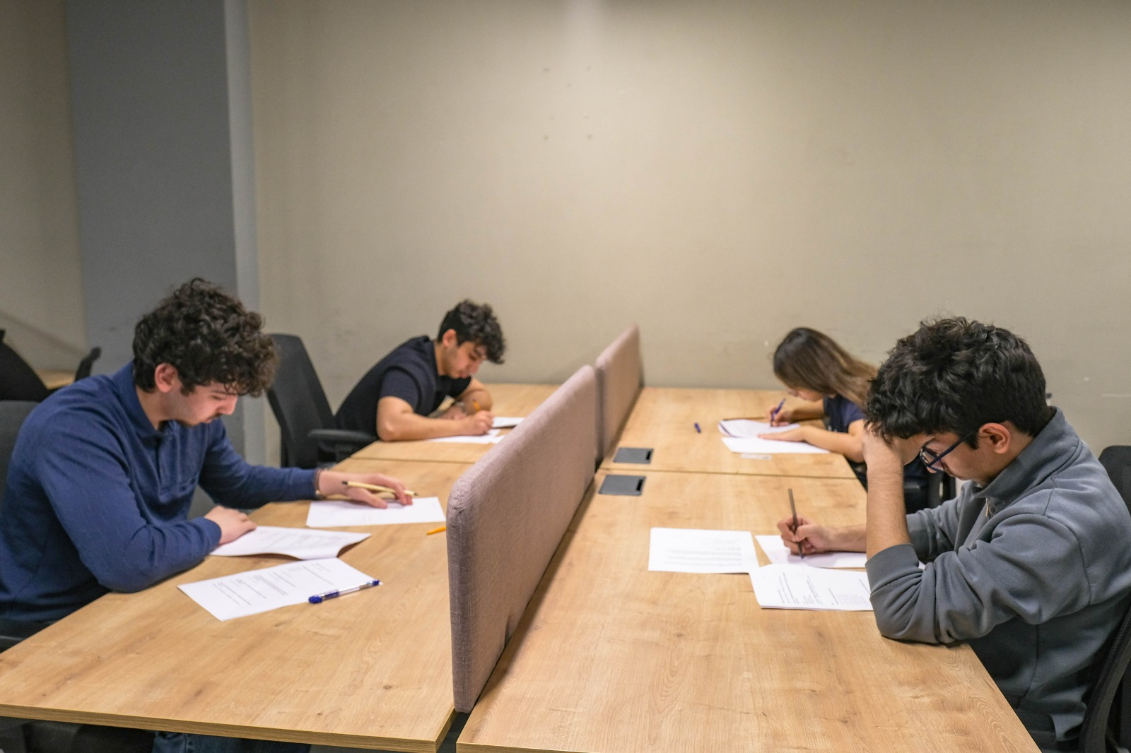 “İnnovasiya və süni intellekt” üzrə təqaüd proqramının imtahan mərhələsi yekunlaşıb