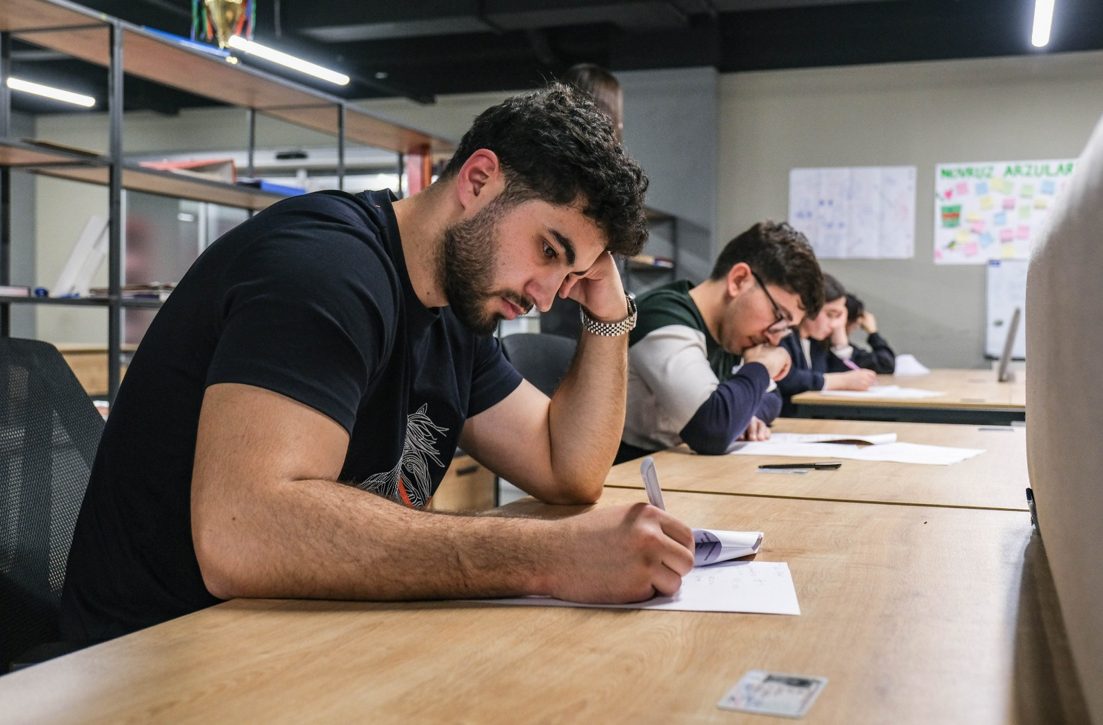 “İnnovasiya və süni intellekt” üzrə təqaüd proqramının imtahan mərhələsi yekunlaşıb