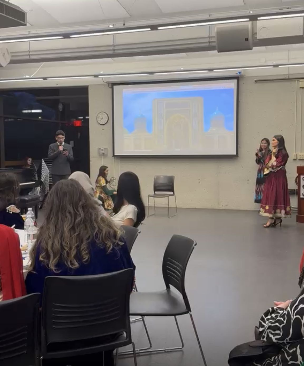 Harvard Universitetində türk xalqlarının mədəni irsi tanıdılıb