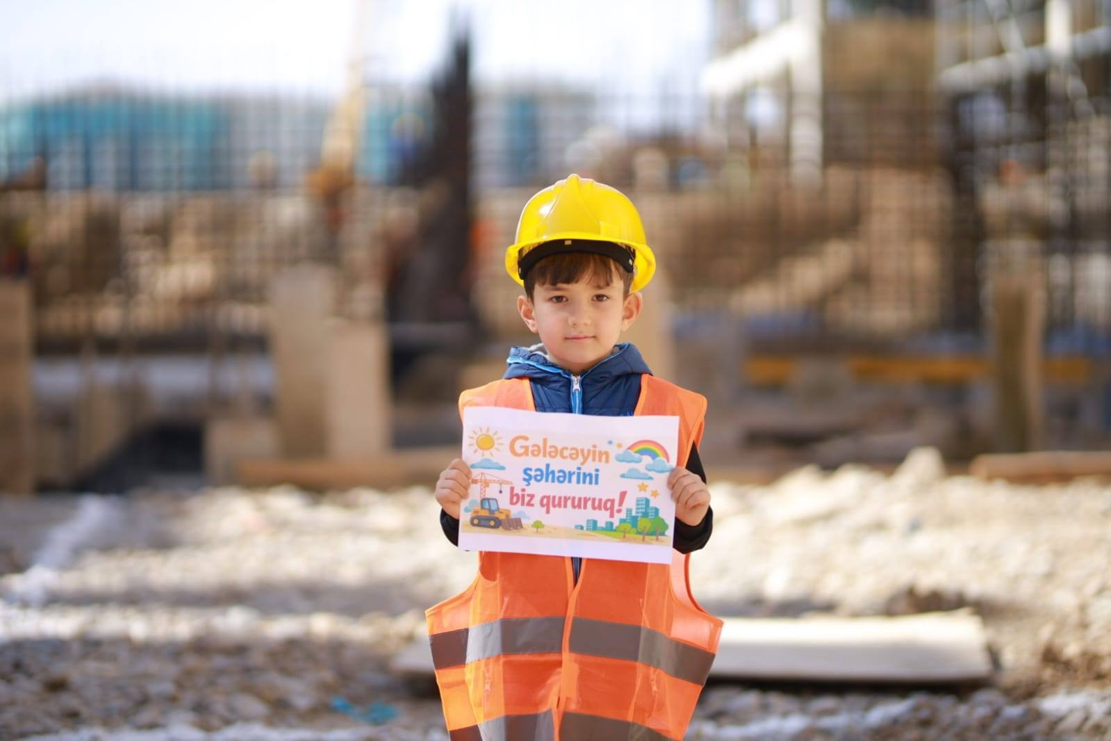 Şagirdlər tikinti meydanında: Memarlığın sirlərini öyrəndilər