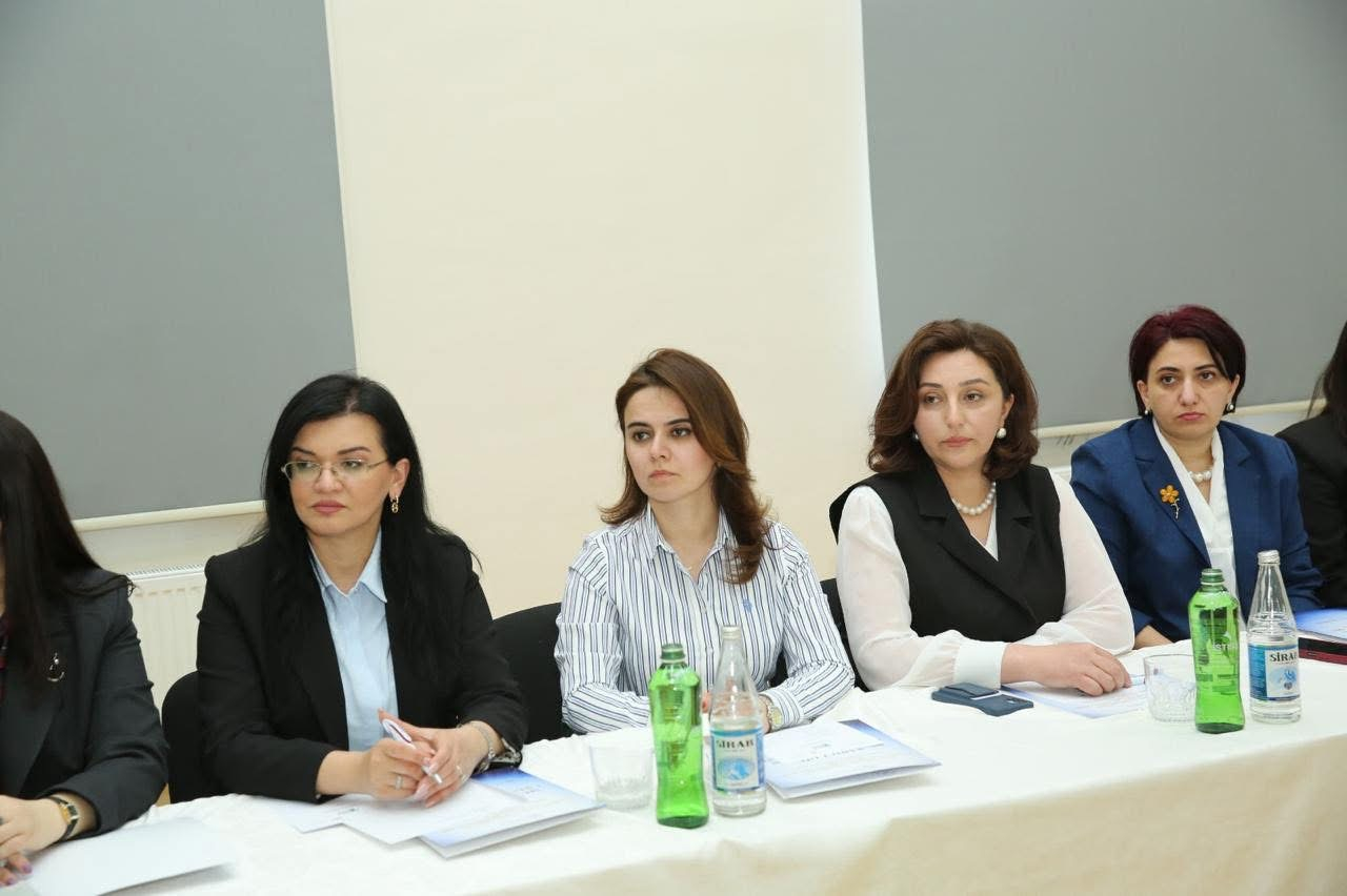 Xarici Dil Müəllimlərinin I Regional Forumu keçirilib