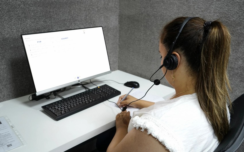 Buraxılış imtahanında da xarici dil üzrə danışıq səviyyəsi yoxlanacaq