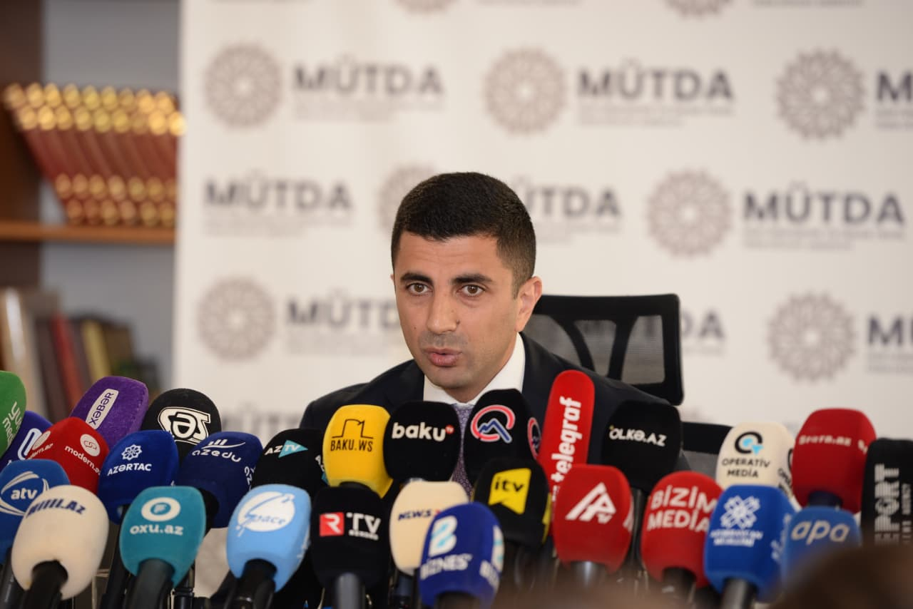 Eşqi Bağırov: Çantaların yoxlanılması problemləri tam aradan qaldırmayacaq