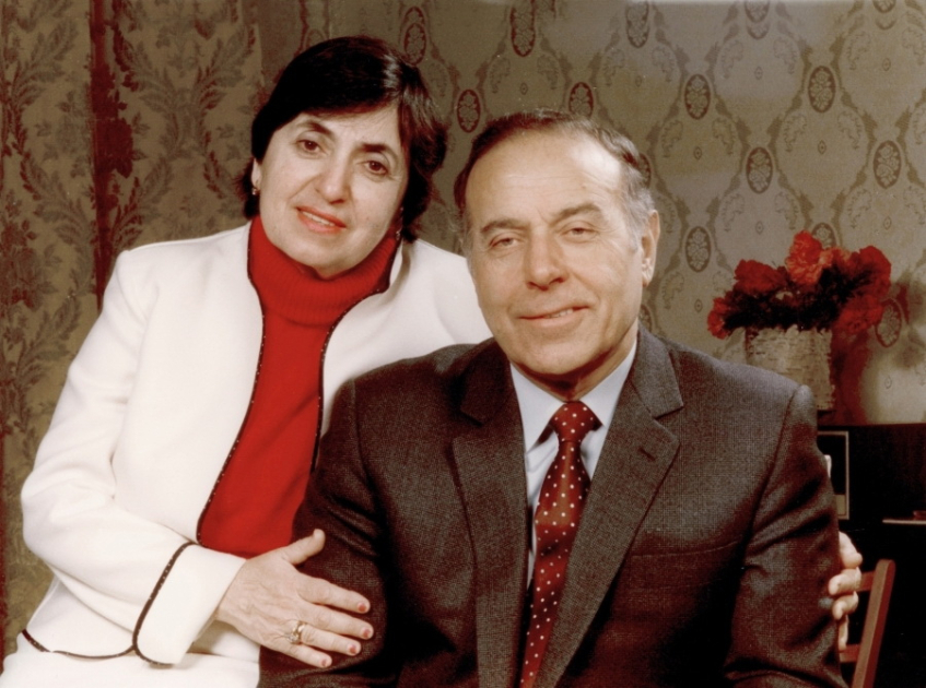 Bu gün görkəmli oftalmoloq-alim, akademik Zərifə Əliyevanın doğum günüdür