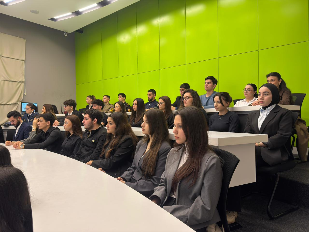 ADNSU-da fövqəladə hallarla bağlı elmi-praktik konfrans keçirilib